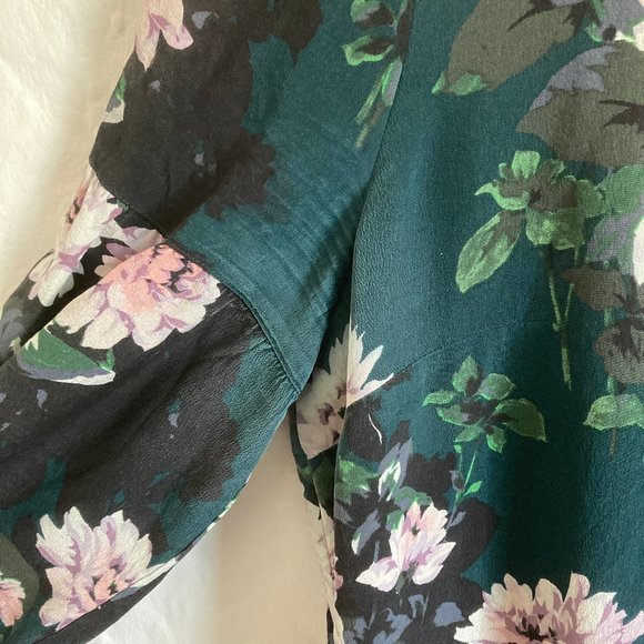 COPY - Club Monaco Teal Green Silk Dress with Blush Floral Pattern & Bell Sleev… - Picture 7 of 9